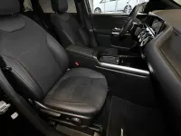 Gebraucht Mercedes B200 AMG 163 PS (119 kW) 2024 Metalliclack kosmosschwarz Kleinwagen
