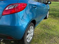 Gebraucht Mazda 2 75 PS (55 kW) 2011 Blau Kleinwagen