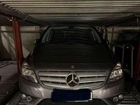 Usado Mercedes B200 Edition 1 156 HP (114 kW) 2012 Monovolume