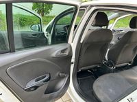 Gebraucht Opel Corsa 101 PS (74 kW) 2018 Weiß Kleinwagen