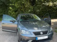 Używany Seat Leon Style 110 KM (80 kW) 2017 Szary Sedan/Limuzyna