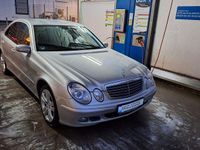 Gebraucht Mercedes E200 Classic 163 PS (119 kW) 2005 Silber Limousine