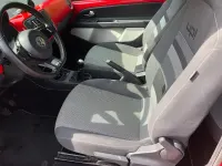 Second-hand VW up! Cup 60 CP (44 kW) 2013 Roșu Hatchback