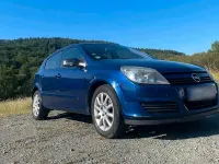 Gebraucht Opel Astra 105 PS (77 kW) 2005 Blau Limousine