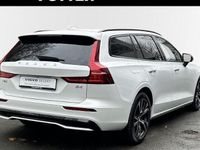 Gebraucht Volvo V60 Plus 197 PS (144 kW) 2025 Weiß Kombi