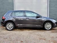 Gebraucht VW Golf VII LOUNGE 115 PS (84 kW) 2015 Grau Limousine