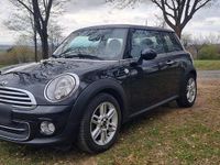 Gebraucht Mini Cooper 122 PS (89 kW) 2014 Schwarz Kleinwagen