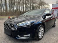 Second-hand Ford Focus 125 CP (91 kW) 2016 Negru Hatchback