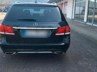 Gebraucht Mercedes E250 204 PS (150 kW) 2014 Schwarz Kombi