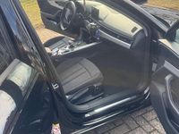 Gebraucht Audi A4 Advanced 190 PS (139 kW) 2019 Schwarz Kombi