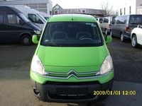 Gebraucht Citroën Berlingo Tendance 114 PS (83 kW) 2013 Grün Van / Kleinbus