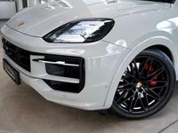 Gebraucht Porsche Cayenne 475 PS (349 kW) 2023 Racetrackgrey/kreide/crayon/chal SUV