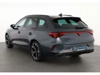 Neu Cupra Leon 150 PS (110 kW) 2025 Grau Kombi