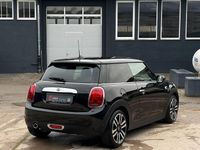 Gebraucht Mini Cooper Chili 136 PS (100 kW) 2020 Schwarz Kleinwagen