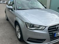Gebraucht Audi A3 Comfort 110 PS (80 kW) 2015 Grau Limousine