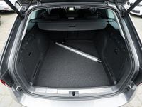 Gebraucht Skoda Superb Style 150 PS (110 kW) 2024 Grau Kombi
