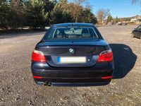 Gebraucht BMW 523 177 PS (130 kW) 2005 Blau Limousine