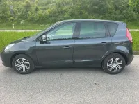 Gebraucht Renault Scénic Dynamique 131 PS (96 kW) 2010 Schwarz Van / Kleinbus
