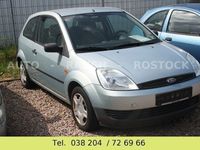 gebraucht Ford Fiesta 1,3 Basis Servo /Airbag/Euro4/3 trg