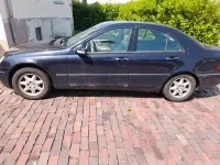 Gebraucht Mercedes C200 2026 Blau Limousine