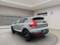 Neu Volvo XC40 Plus 163 PS (119 kW) 2025 Grau SUV