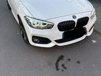 Gebraucht BMW 118 Shadowline 136 PS (100 kW) 2018 Weiß Kleinwagen