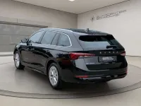 Gebraucht Skoda Octavia Selection 150 PS (110 kW) 2024 Schwarzmagic perleffekt Kombi