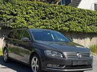 Gebraucht VW Passat 140 PS (102 kW) 2012 Grau Kombi
