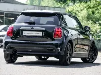 Gebraucht Mini Cooper Resolute Edition 136 PS (100 kW) 2023 Grün Kleinwagen