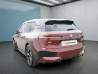 Gebraucht BMW iX 384 kW (523 PS) 2022 Rot SUV