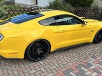 Gebraucht Ford Mustang GT 421 PS (309 kW) 2017 Gelb Coupé