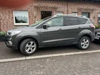 Usado Ford Kuga Trend 120 HP (88 kW) 2019 Cinzento SUV