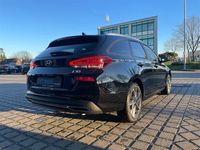 gebraucht Hyundai i30 Kombi 7-DCT Connect & Go