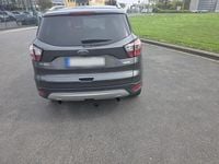 Gebraucht Ford Kuga Cool & Connect 150 PS (110 kW) 2018 Grau SUV