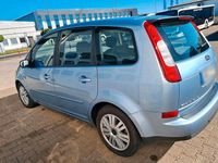 Usata Ford Focus 120 CV (88 kW) 2004 Blu Utilitaria