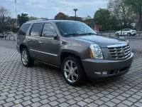 Gebraucht Cadillac Escalade 409 PS (300 kW) 2011 Grau SUV