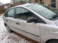 Gebraucht Ford Focus 101 PS (74 kW) 2006 Grau Kombi