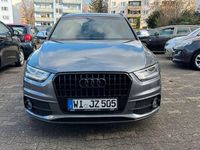 Gebraucht Audi Q3 Sport 140 PS (102 kW) 2012 Grau SUV