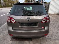 Gebraucht VW Golf VII Match 105 PS (77 kW) 2012 Braun Limousine