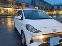 Gebraucht Hyundai i10 Trend 67 PS (49 kW) 2021 Weiß Kleinwagen