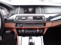 gebraucht BMW 520 d Touring M Edition Sport*Navi*HiFi*AHK*Lede