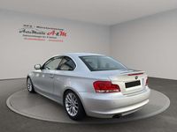 Gebraucht BMW 123 Coupé Advantage 204 PS (150 kW) 2011 Silber Coupé
