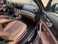 Gebraucht Mercedes E200 150 PS (110 kW) 2018 Schwarz Kombi