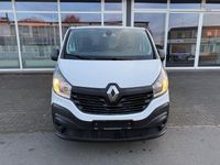 Gebraucht Renault Trafic Komfort 95 PS (69 kW) 2017 Weiß Van / Kleinbus
