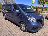 Second-hand Renault Trafic Expression 125 CP (91 kW) 2018 Albastru Monovolum