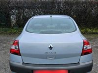 Gebraucht Renault Mégane II 113 PS (83 kW) 2004 Silber Limousine