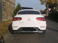 Gebraucht Mercedes GLC250 211 PS (155 kW) 2018 Weiß Coupé