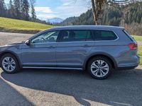 Gebraucht VW Passat Alltrack 200 PS (147 kW) 2022 Grau Kombi