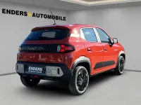 Używany Dacia Spring Extreme 47 kW (65 KM) 2025 Czerwony Hatchback