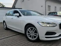 Gebraucht Volvo V90 Momentum 190 PS (139 kW) 2020 Weiß Kombi